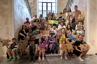 Артсвіт дітям. Ті, що витягають історії з коробок